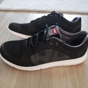 Helly Hansen Mens Ahiga V4 Sneakers~
